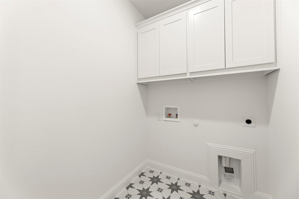 12710 Meadow Glen Property Photo 20