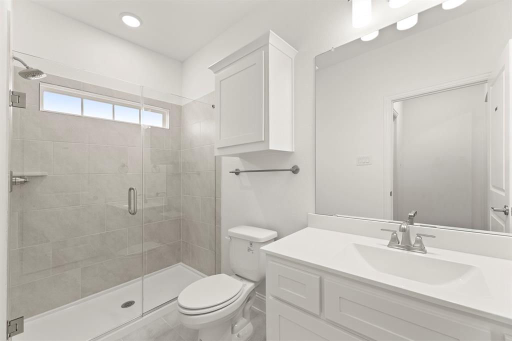 12710 Meadow Glen Property Photo 21