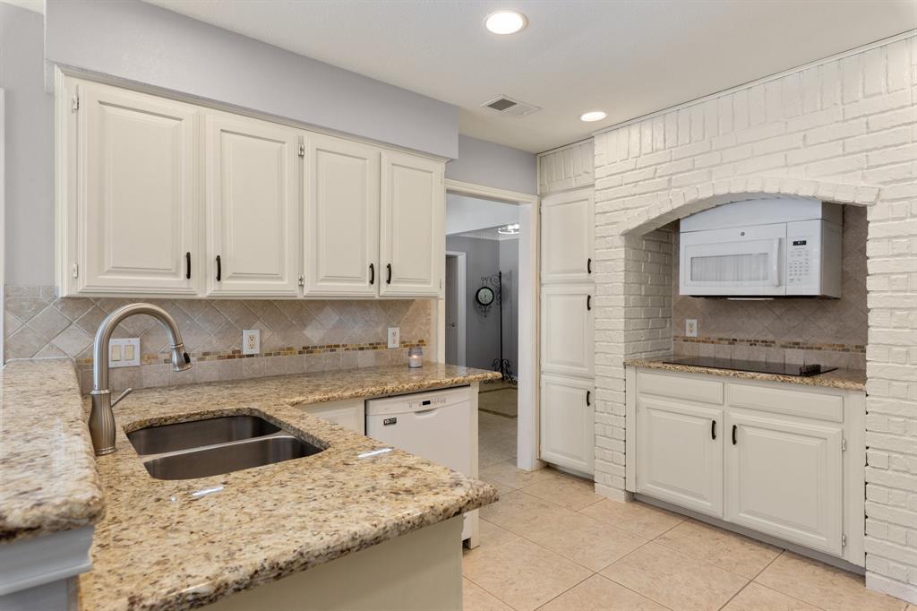 5908 Ponderosa Street Property Photo 15