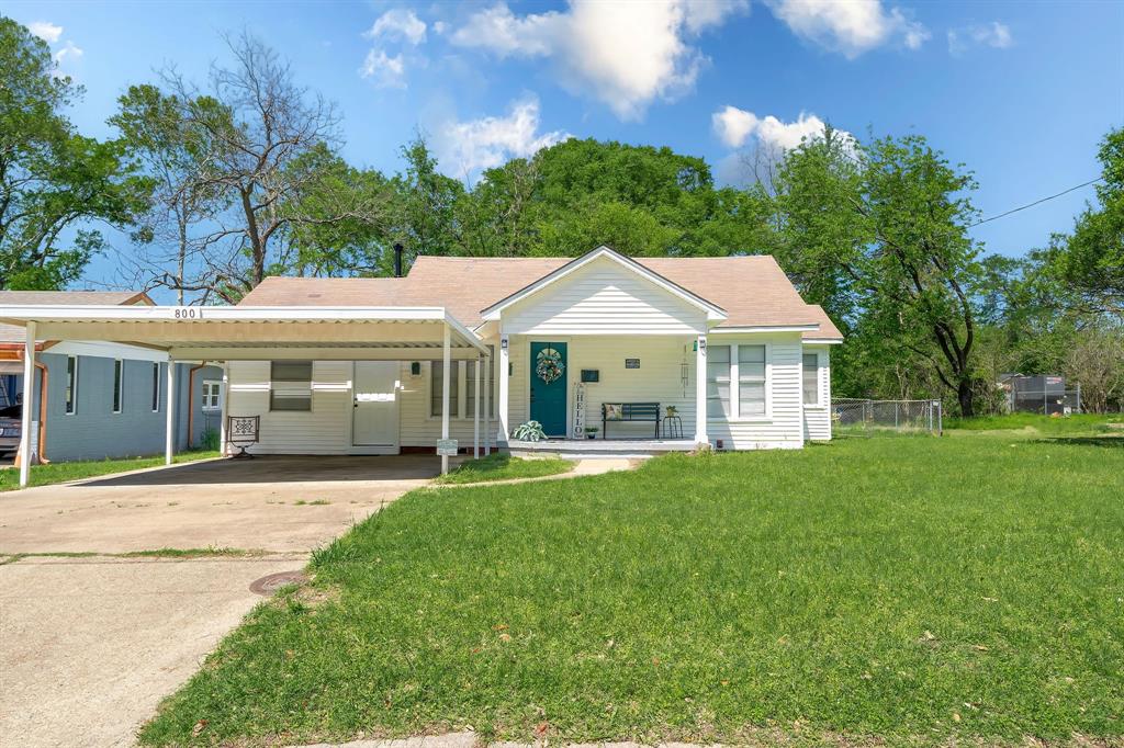 800 W Butler Property Photo