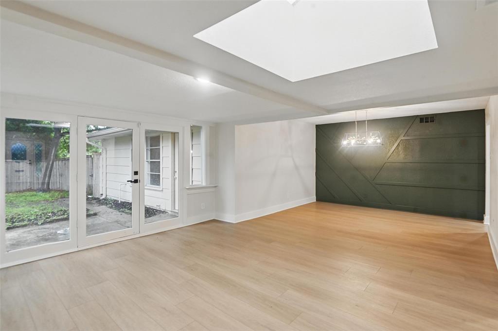 7716 La Risa Drive Property Photo 15
