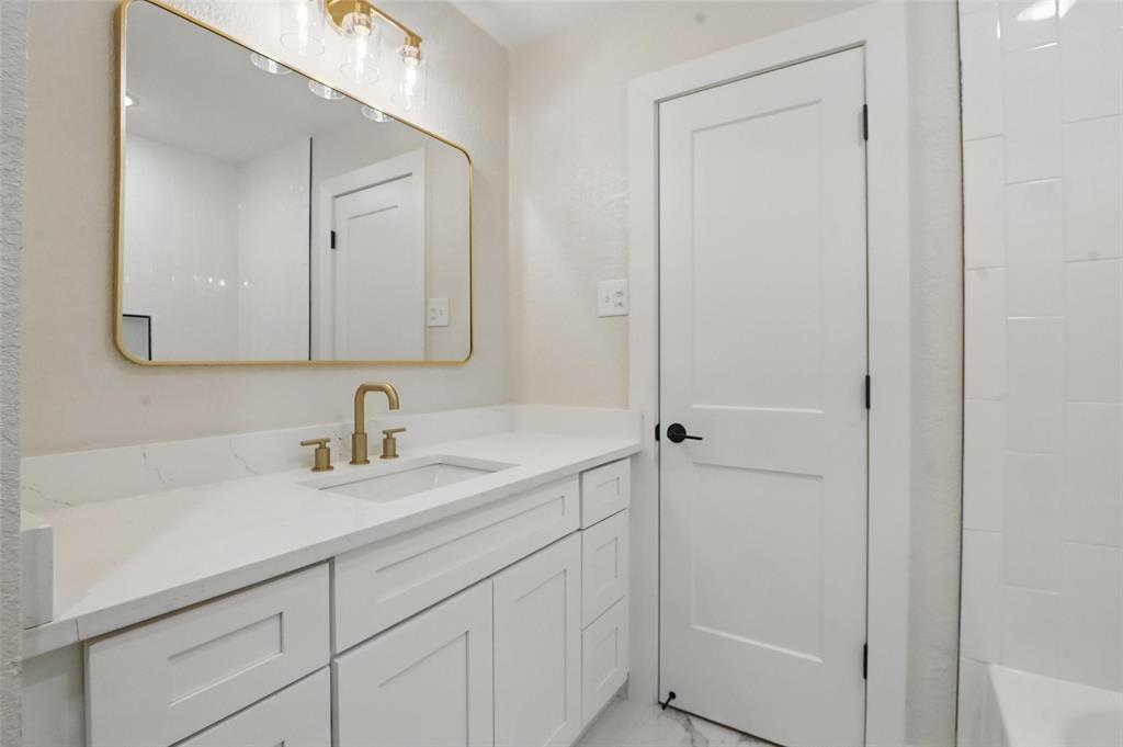 7716 La Risa Drive Property Photo 27