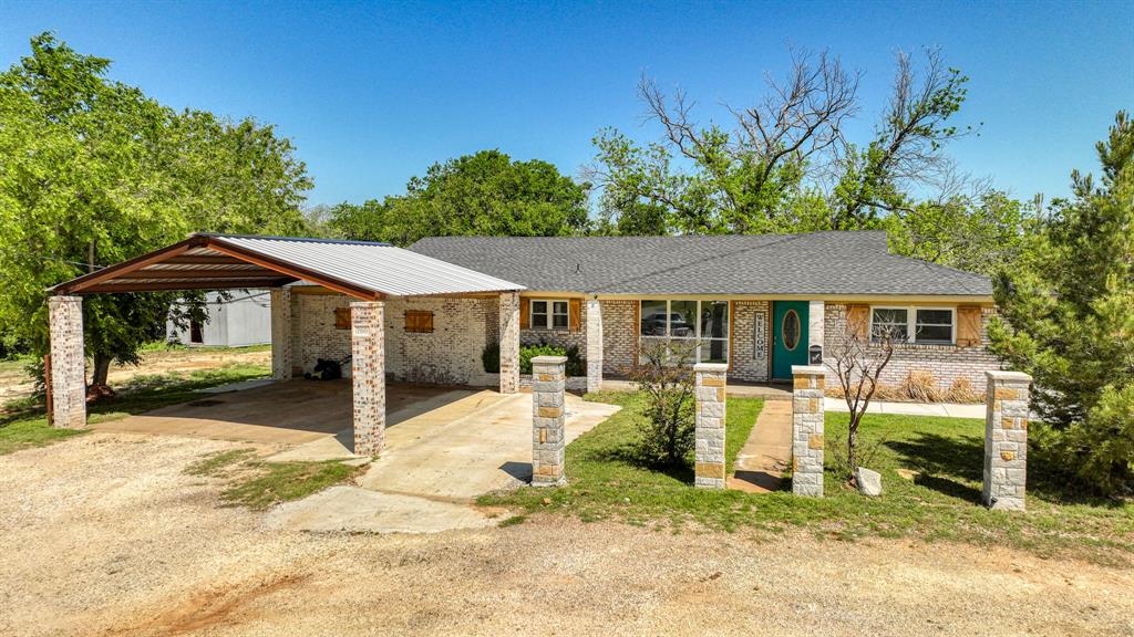 760 College Farm Property Photo