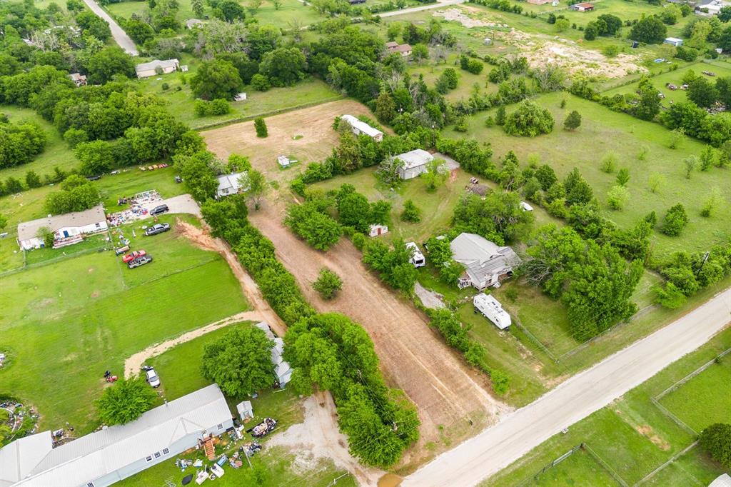 366 County Road 4851 Property Photo 4