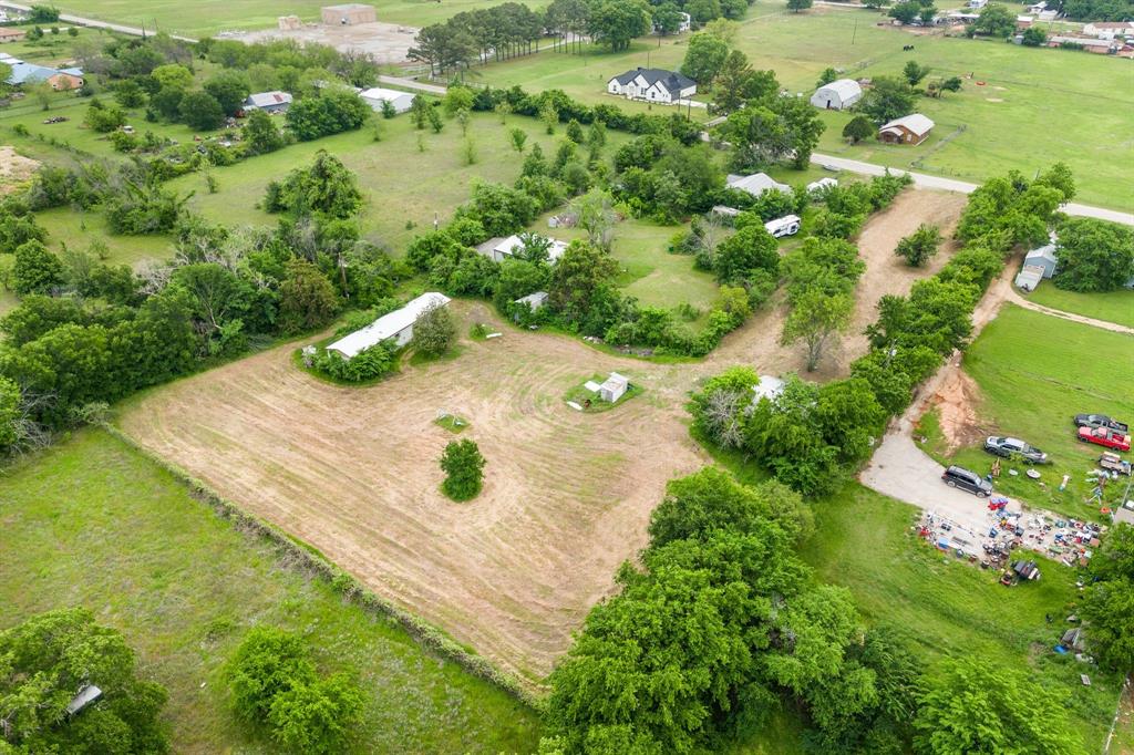 366 County Road 4851 Property Photo 8