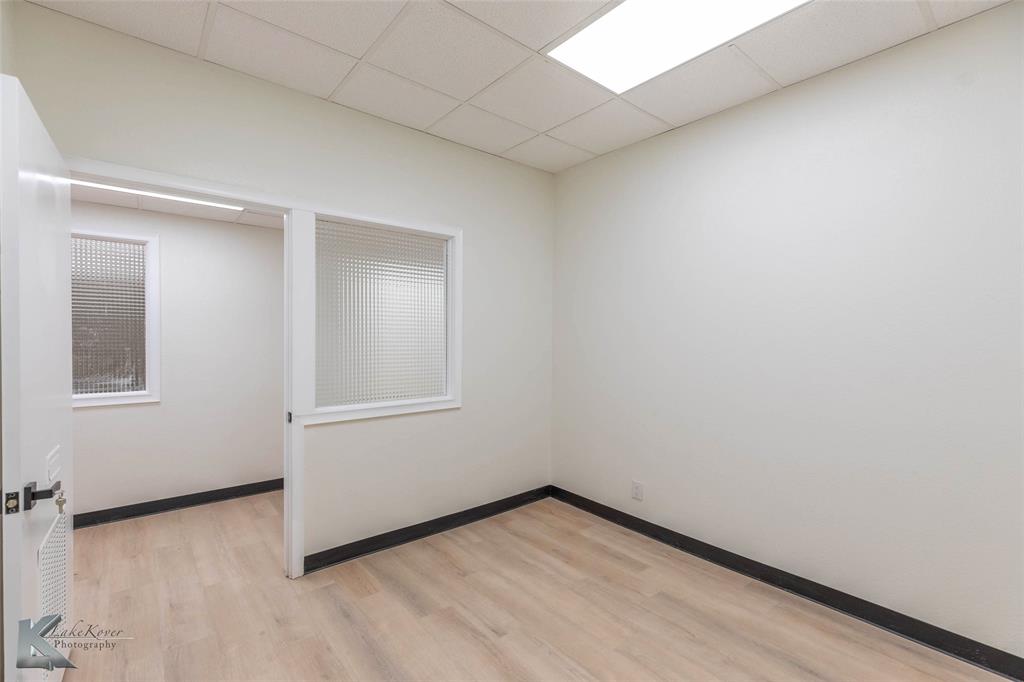 317 N Willis Street Property Photo 23