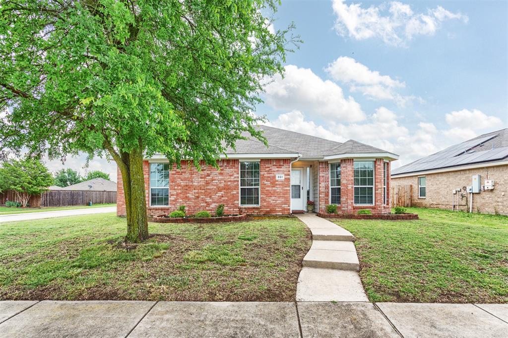 301 Meadow View Lane Property Photo