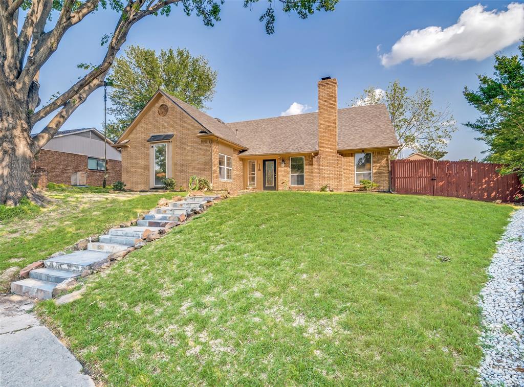 718 Angle Ridge Circle Property Photo 1