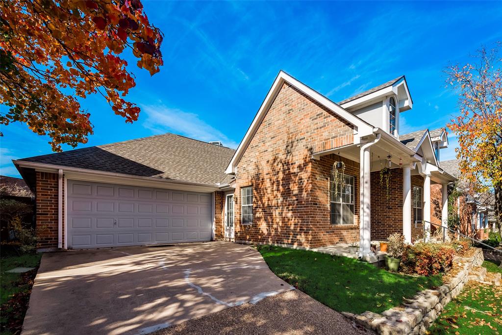 555 Southridge Way Property Photo 1