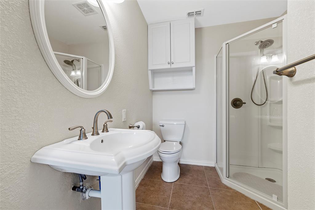 1018 Shilling Drive Property Photo 15