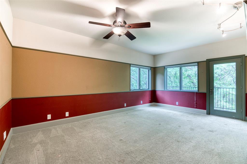 711 Pearl Cove Property Photo 16
