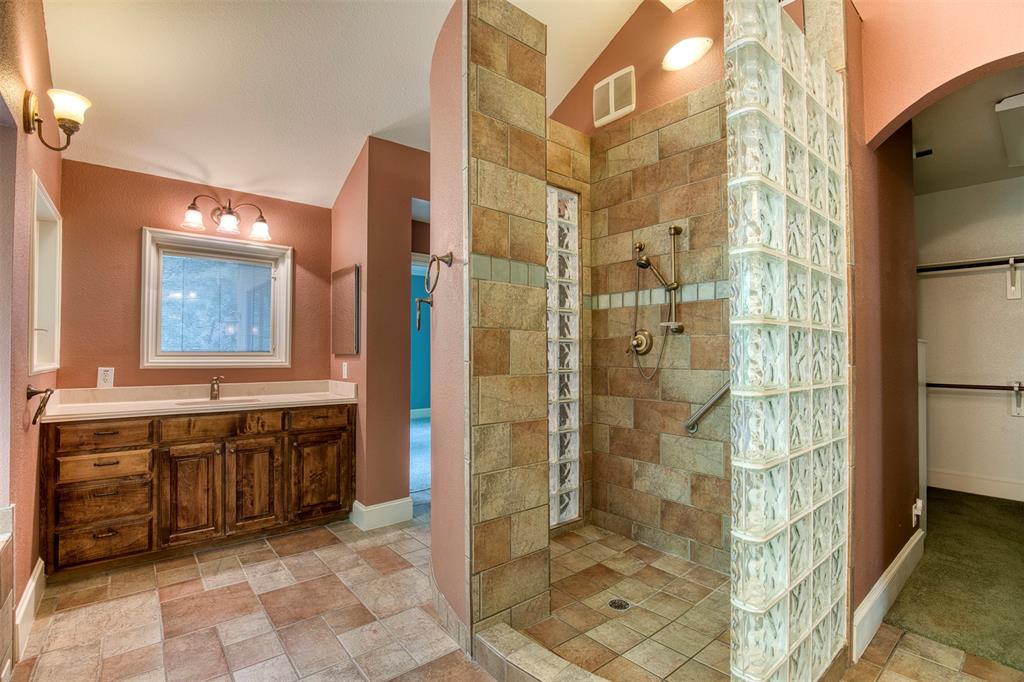 711 Pearl Cove Property Photo 19