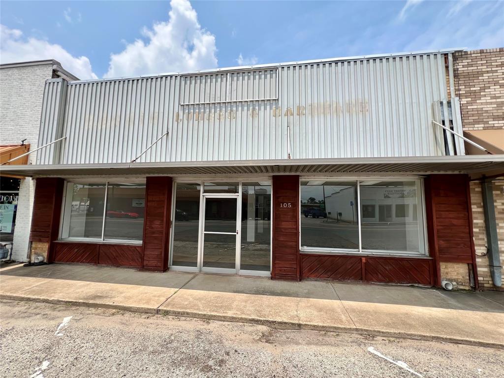 105 State Highway 154 Property Photo 2
