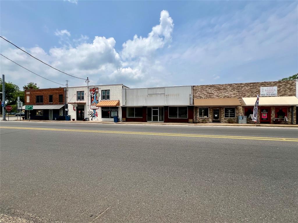 105 State Highway 154 Property Photo 4