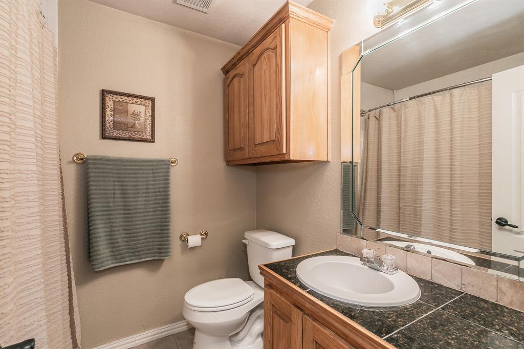 1944 Nottingham Drive Property Photo 16