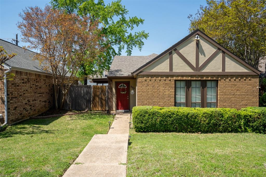 307 Teakwood Lane Property Photo 1