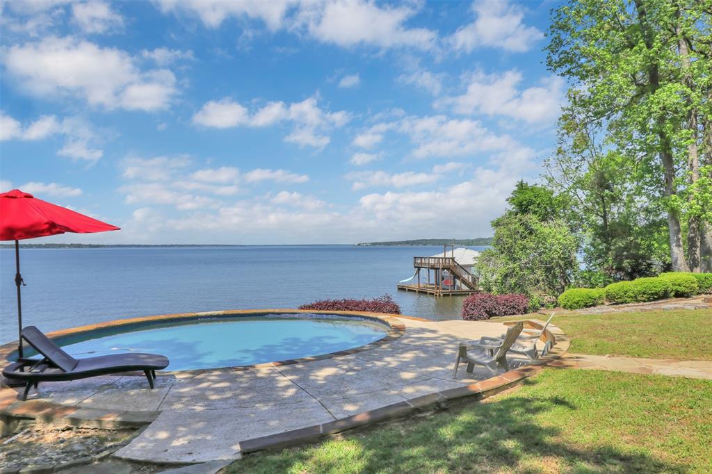 20998 Kiva Circle Property Photo