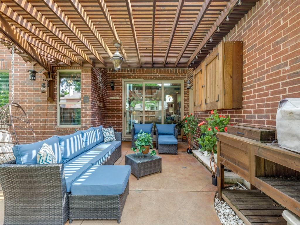 3226 Appleblossom Drive Picture