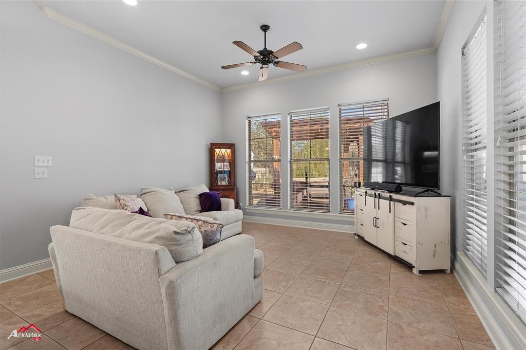 1010 Saint Tammany Court Property Photo 11