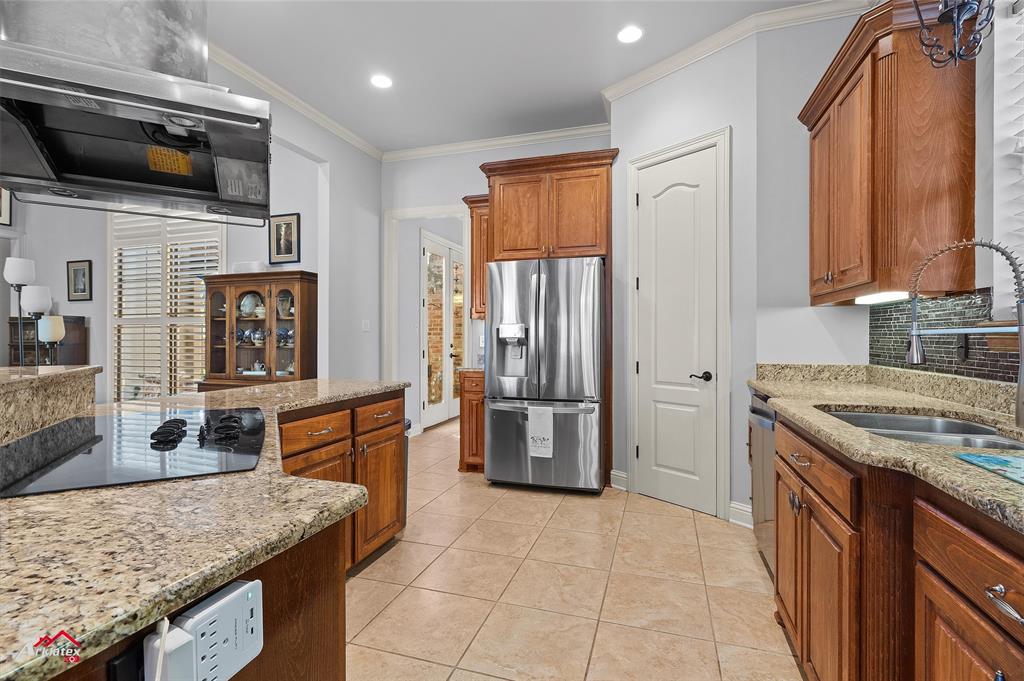 1010 Saint Tammany Court Property Photo 14