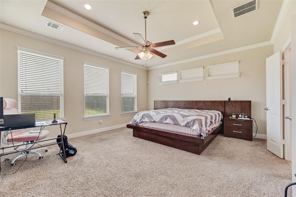 2314 Marigold Drive Property Photo 10