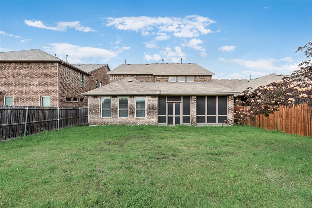 2314 Marigold Drive Property Photo 23