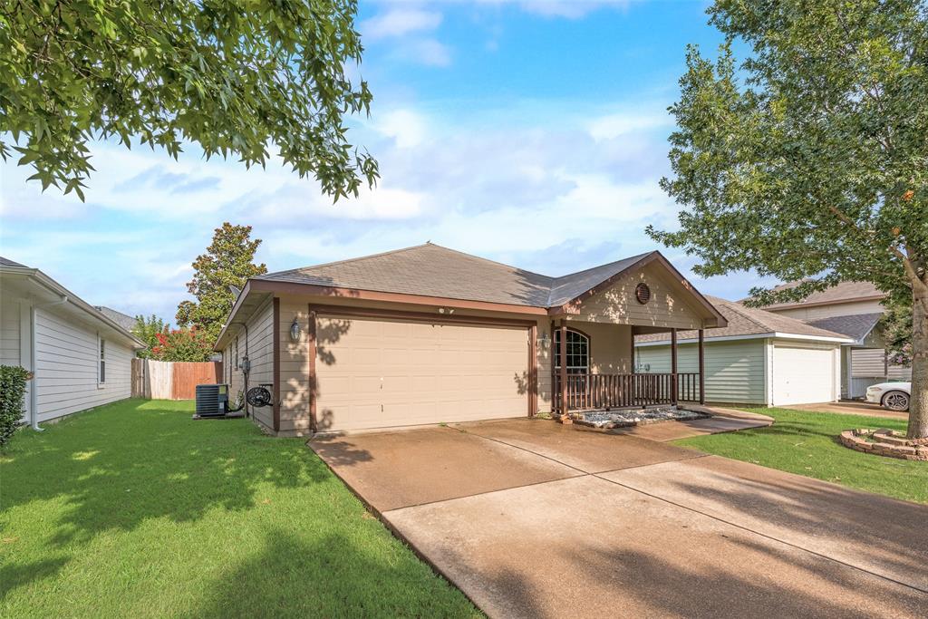 1574 Wildflower Drive Property Photo 1