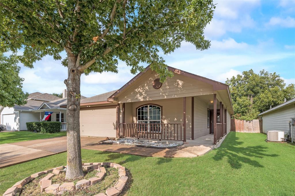 1574 Wildflower Drive Property Photo 7