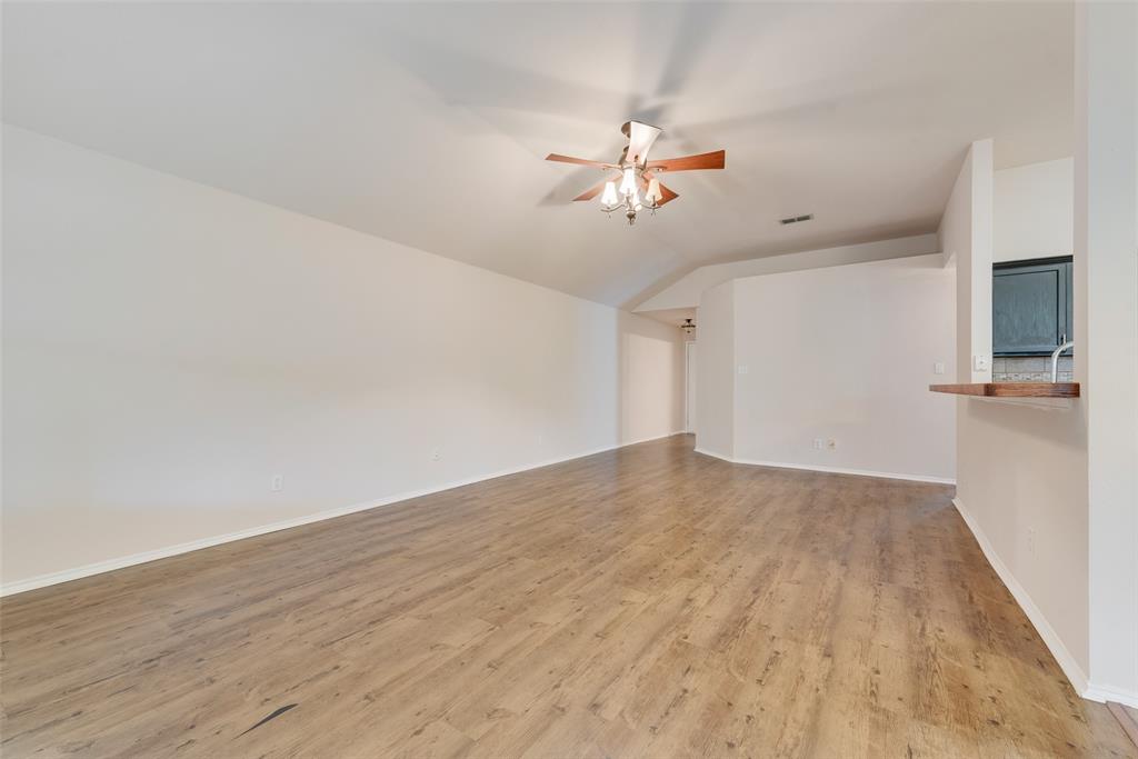 1574 Wildflower Drive Property Photo 19