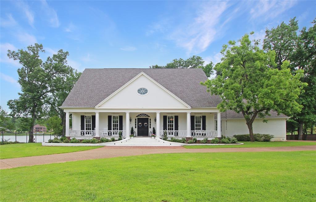 320 Hines Crossing Property Photo