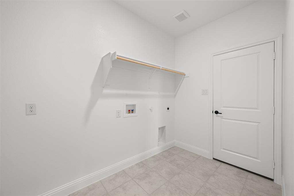 54 Harrier Property Photo 23