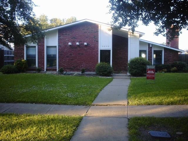 5049 Pemberton Lane Property Photo 1