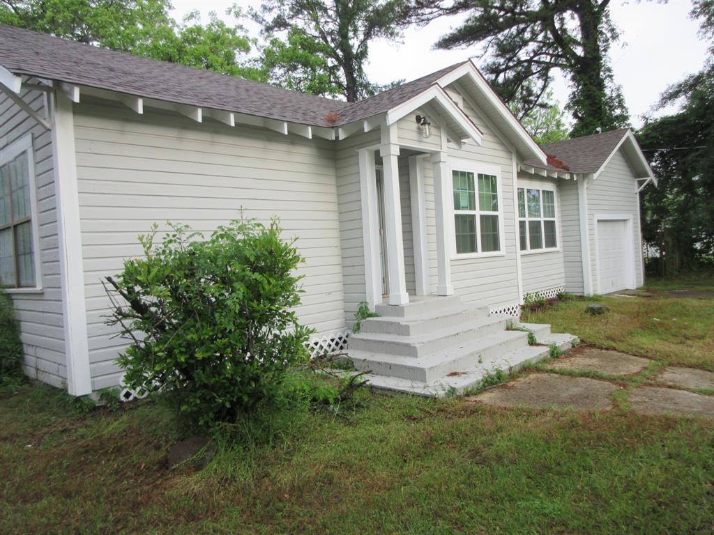 328 S Talton Street Property Photo 2