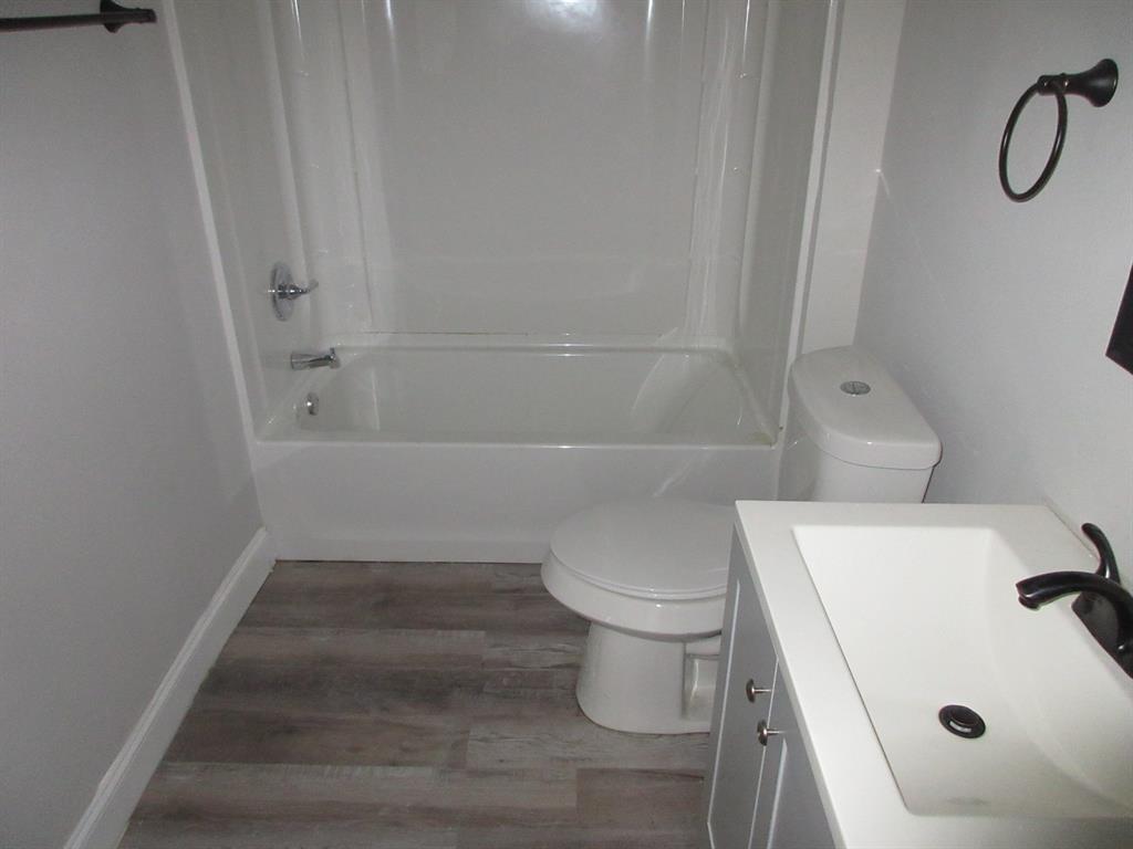 328 S Talton Street Property Photo 12