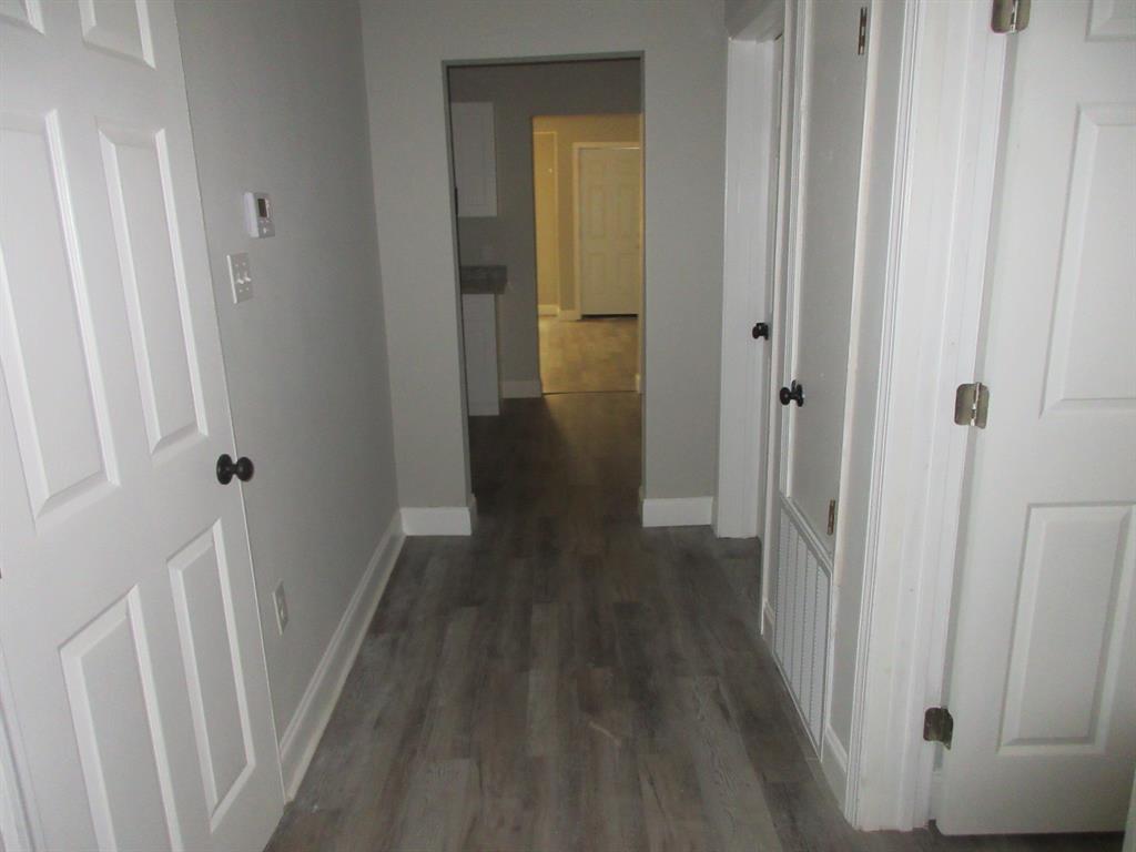 328 S Talton Street Property Photo 15