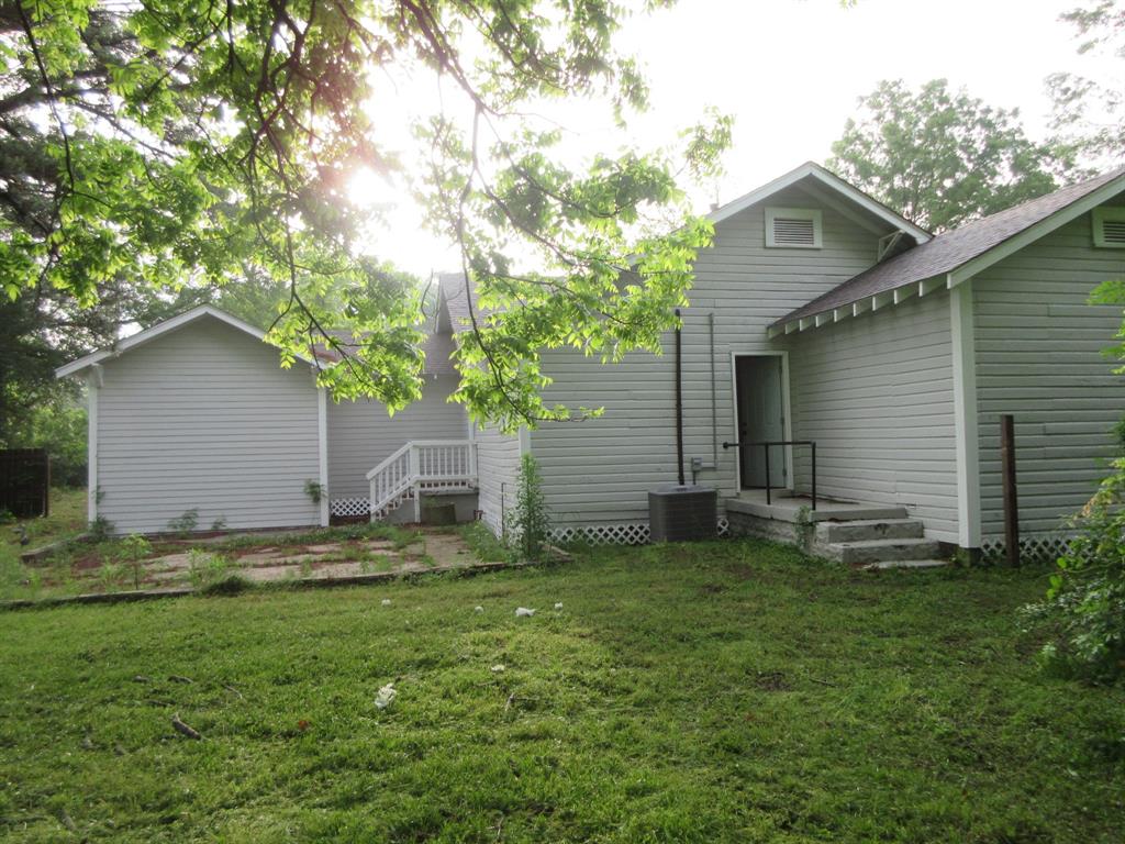 328 S Talton Street Property Photo 18