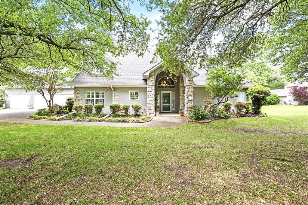 943 Private Road 5937 Property Photo