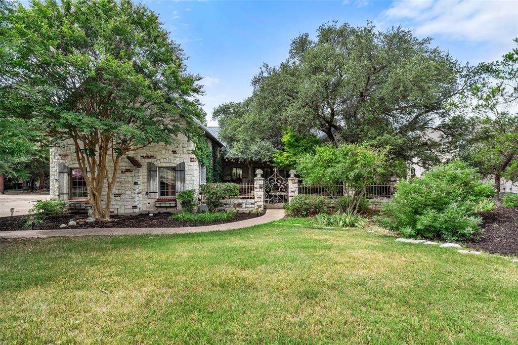 9808 Ravenswood Road Property Photo 1