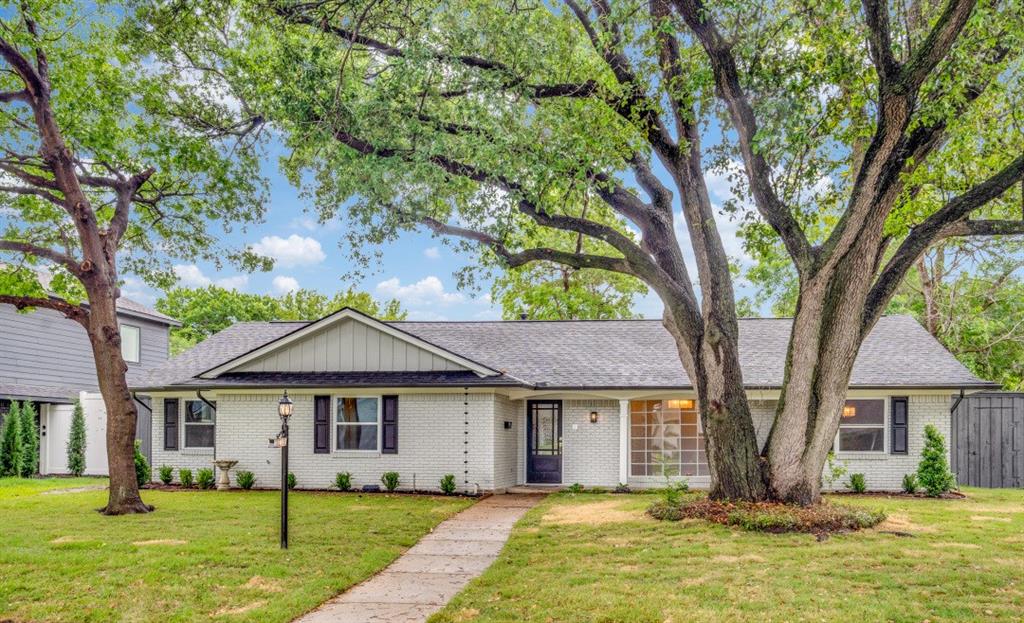 3232 Timberview Road Property Photo 1