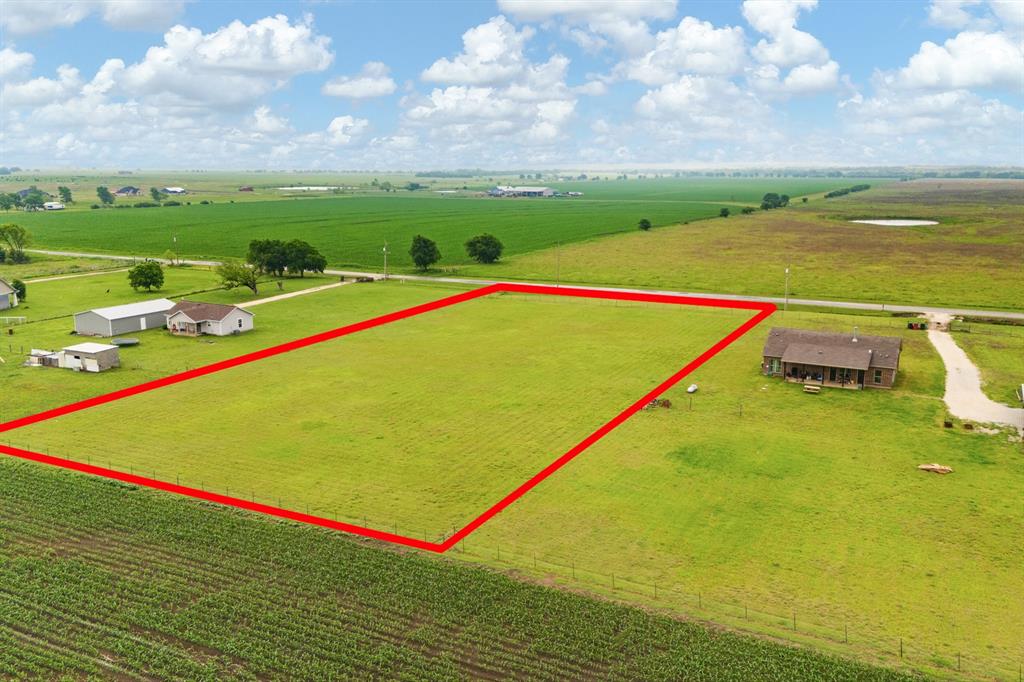8117 County Road 301