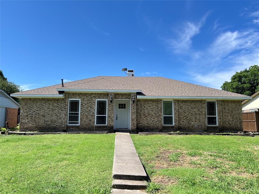 1842 Juniper Lane Property Photo 1
