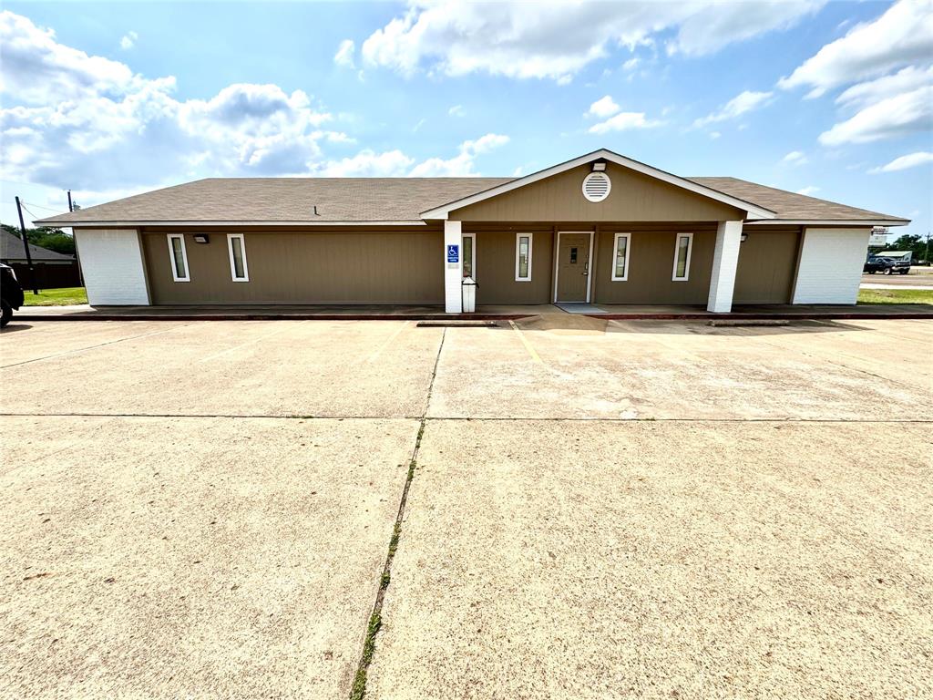 101 Anthony Drive Property Photo