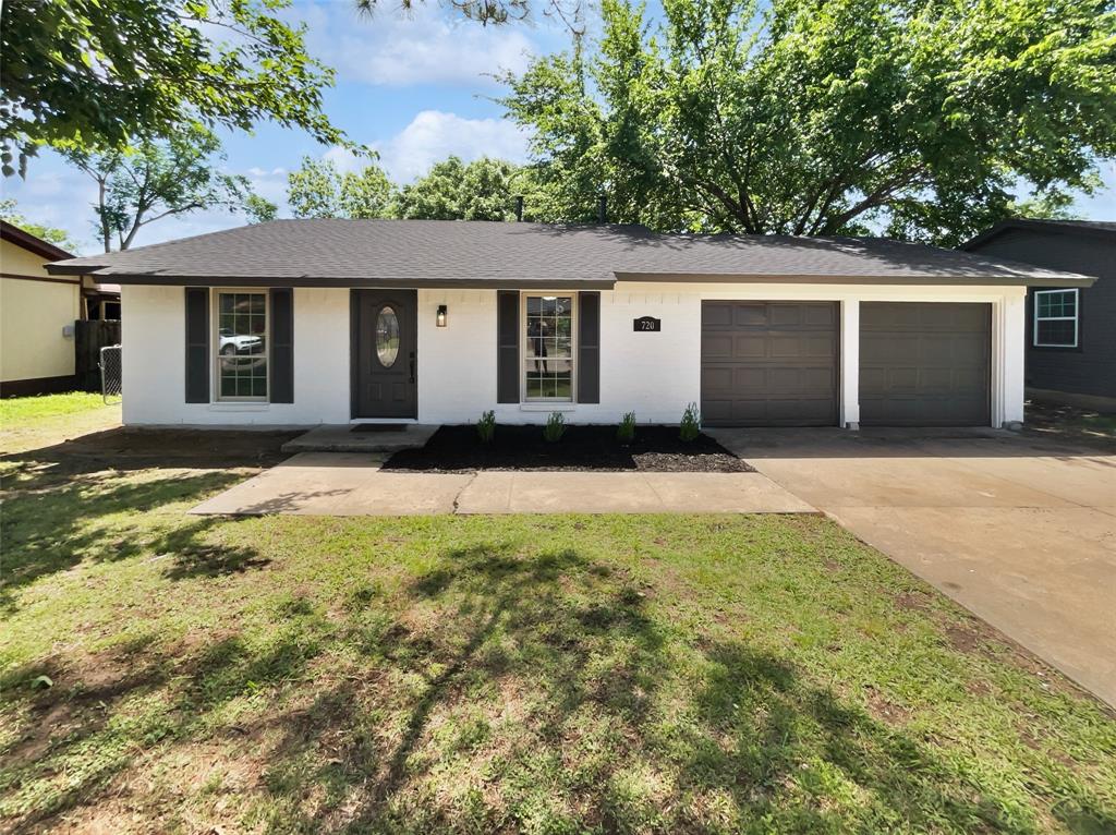 720 Tanglewood Drive Property Photo 1