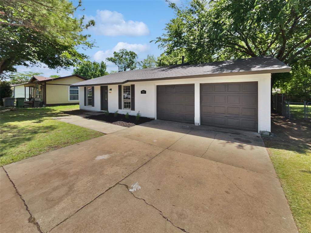 720 Tanglewood Drive Property Photo 9