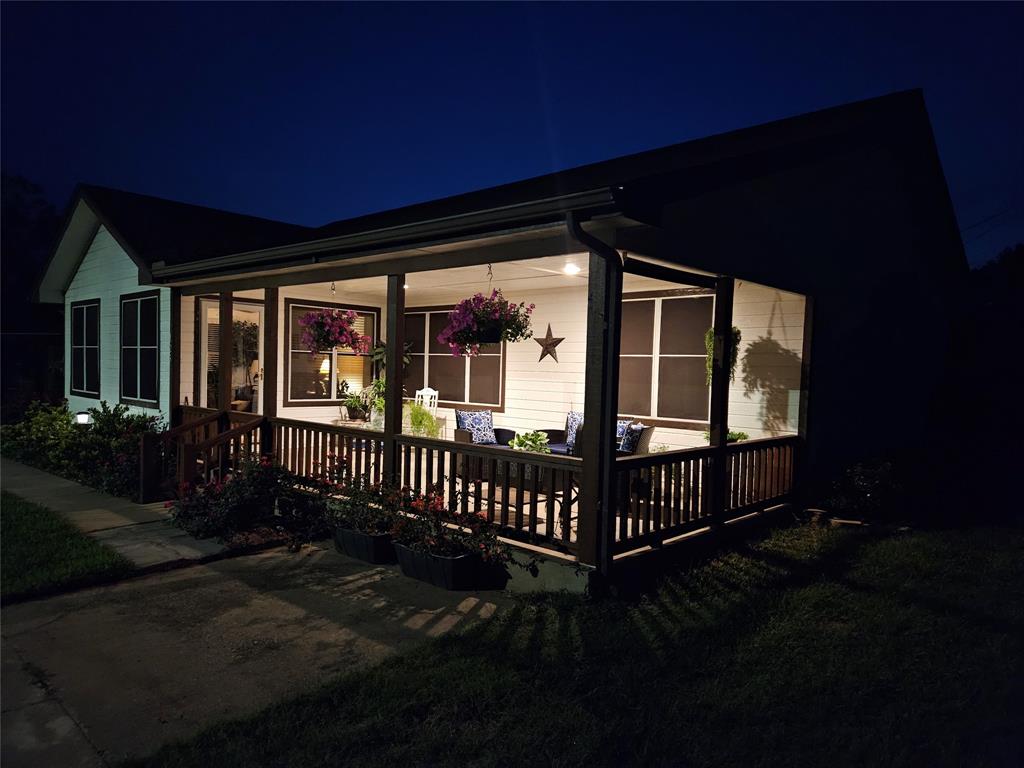 125 Private Road 1317 Property Photo 1