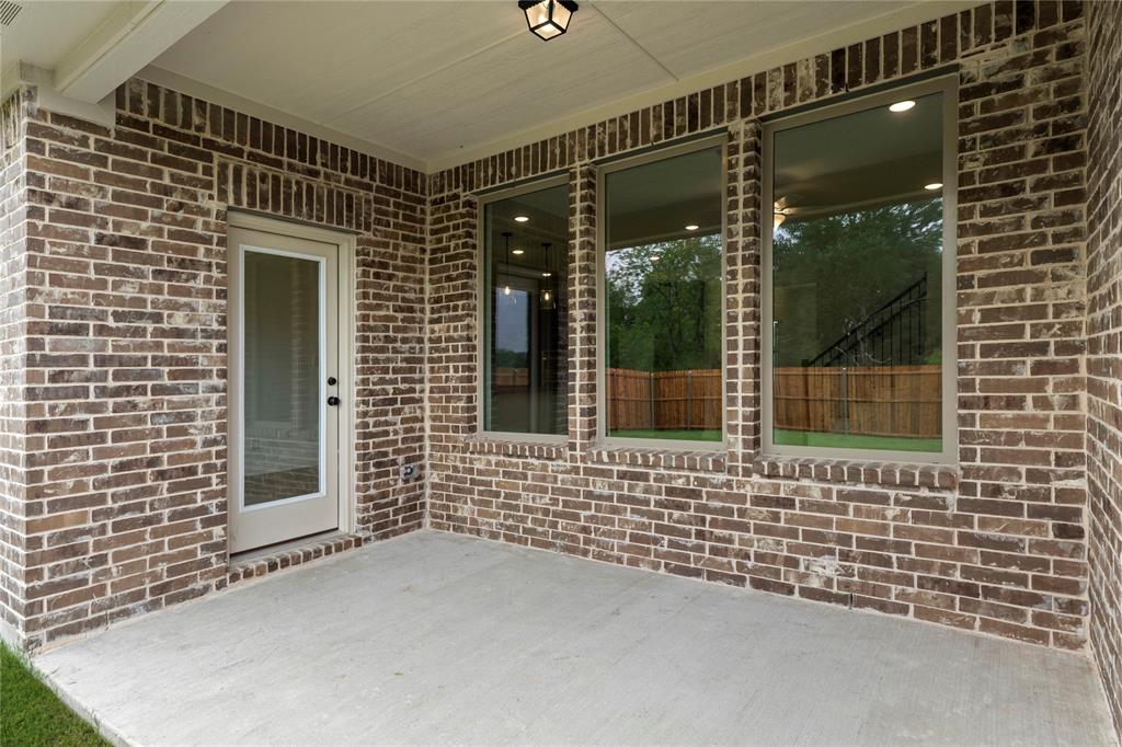802 Roanoke Property Photo 25
