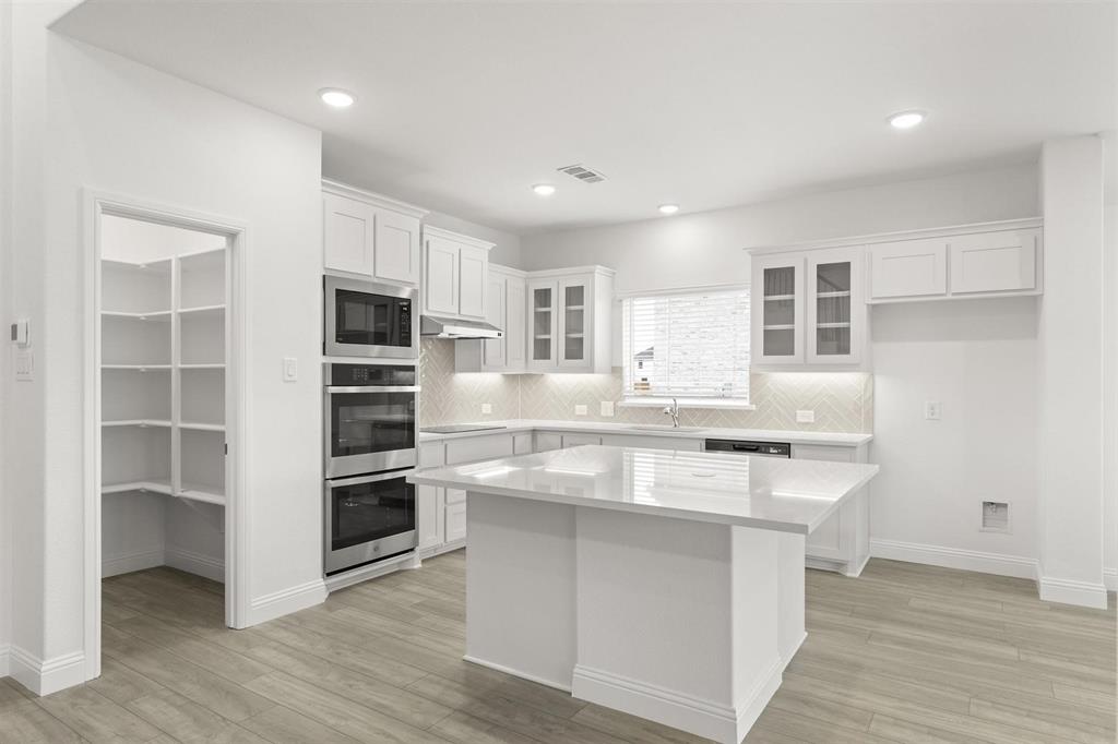 937 Joy Mill Property Photo 17