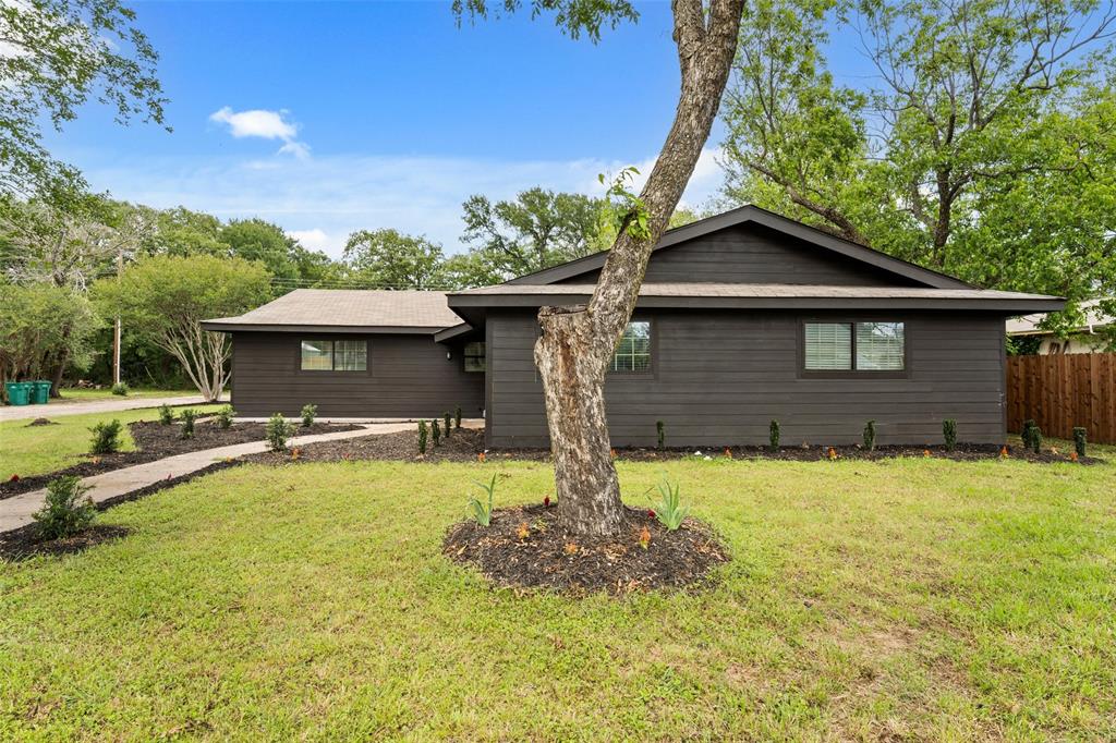 121 Faye Street Property Photo 1