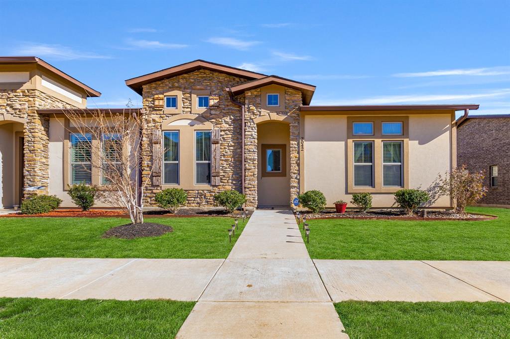 3042 Solana Circle Property Photo
