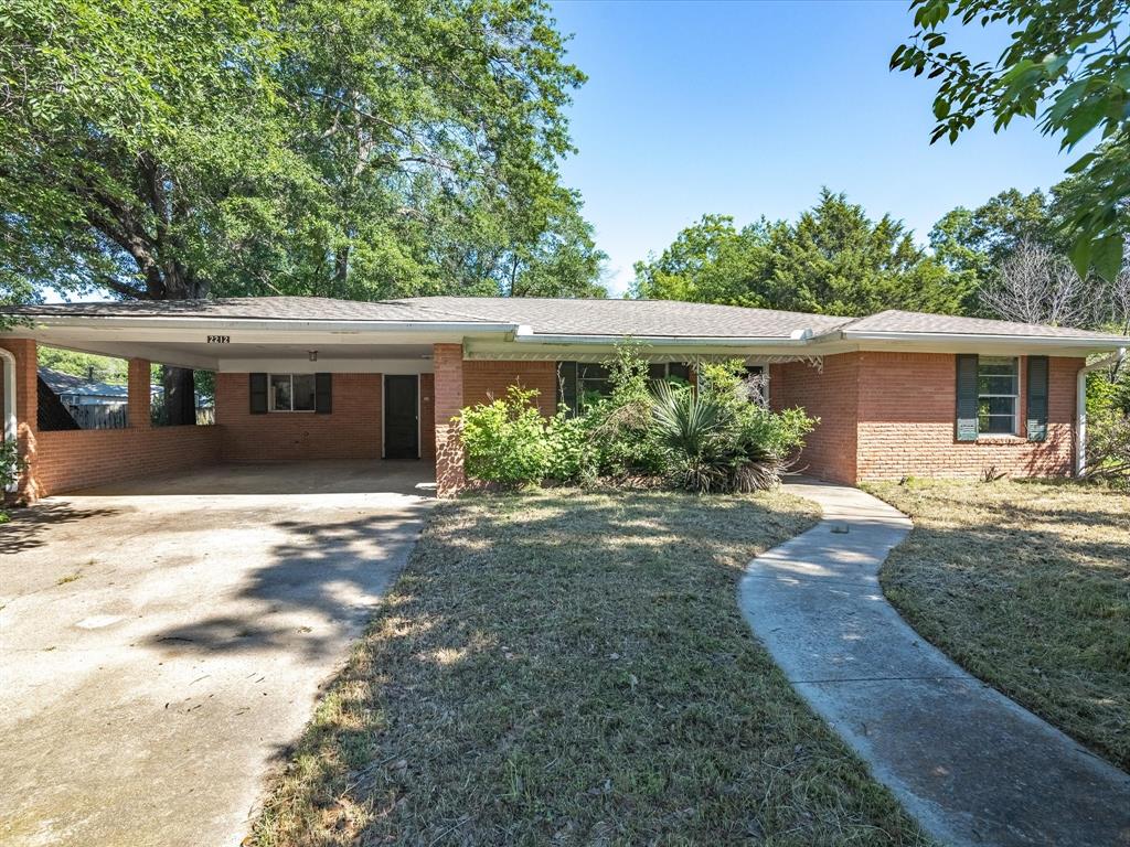 2212 W 1st Avenue Property Photo